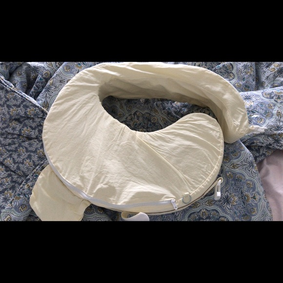 My BRESTFRIEND PILLOW - Picture 3 of 4